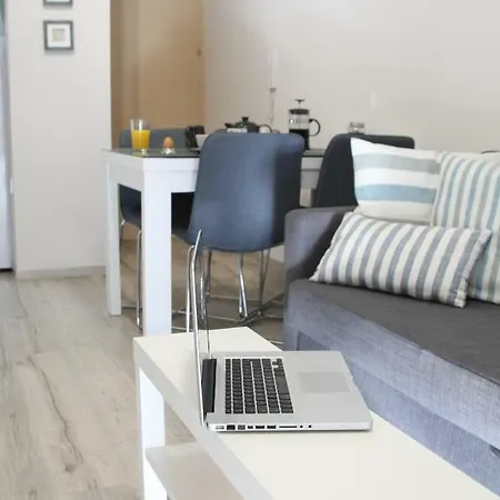Appartement Kermia Court 2 *